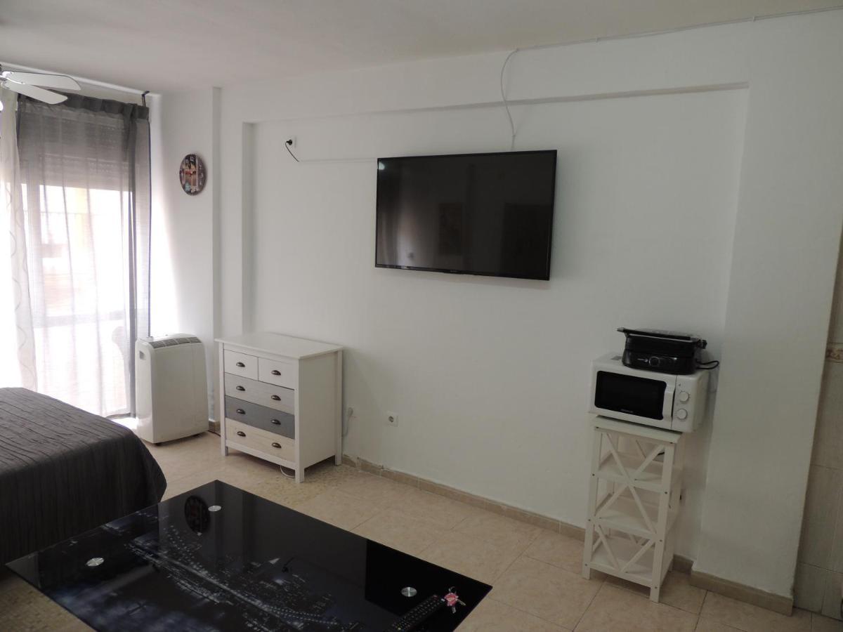 Estudio En Playa De Fuengirola Wifi Εξωτερικό φωτογραφία